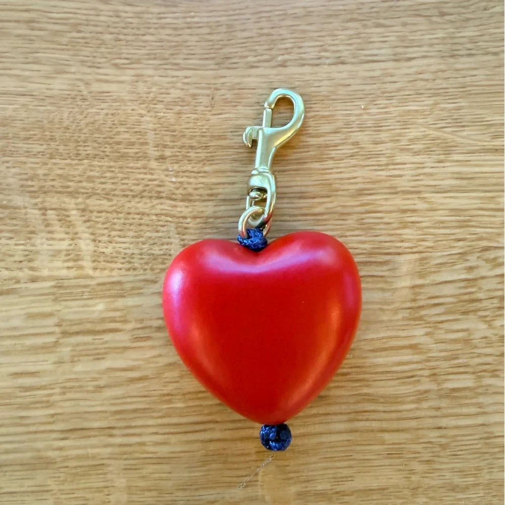 Clare V Grand heart fob in poppy NWT retail $85
